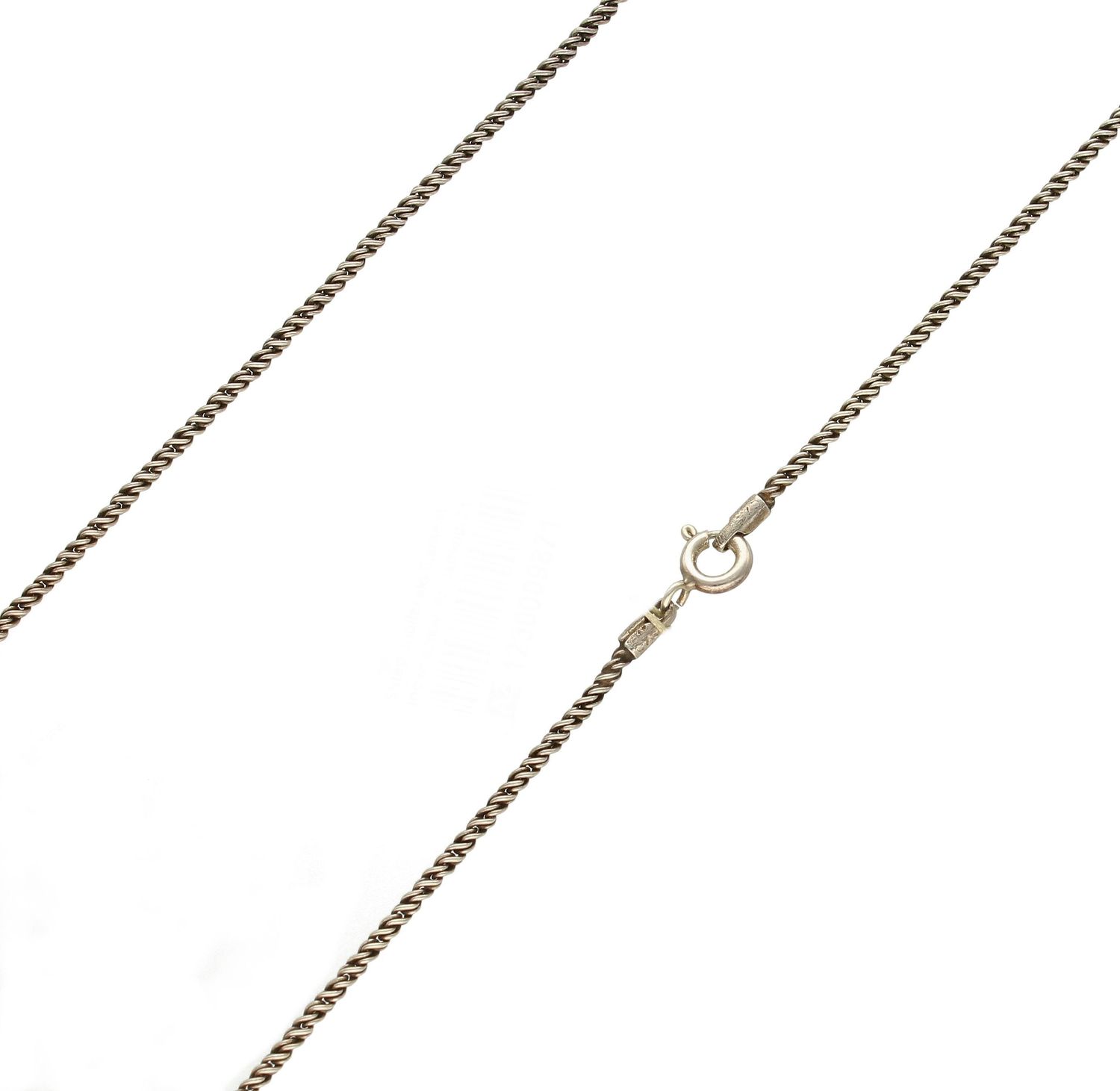 Srebrny łańcuszek ozdobny splot w czarnym odcieniu 1,6mm DIA-LAN-6012-925 1,6mm. Łańcuszek to bardzo dobry pomysł na prezent dla siebie lub bliskiej osoby. Najchętniej wybierany jest jako prezent urodzinowy, ale nie tylko (1.jpg